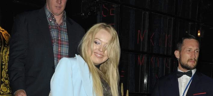 Η κόρη του Τραμπ, τύφλα στο μεθύσι, στις διακοπές της στην Ευρώπη (εικόνες)